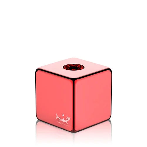 The Cube | 3.2cm x 3.2cm | 560mAh